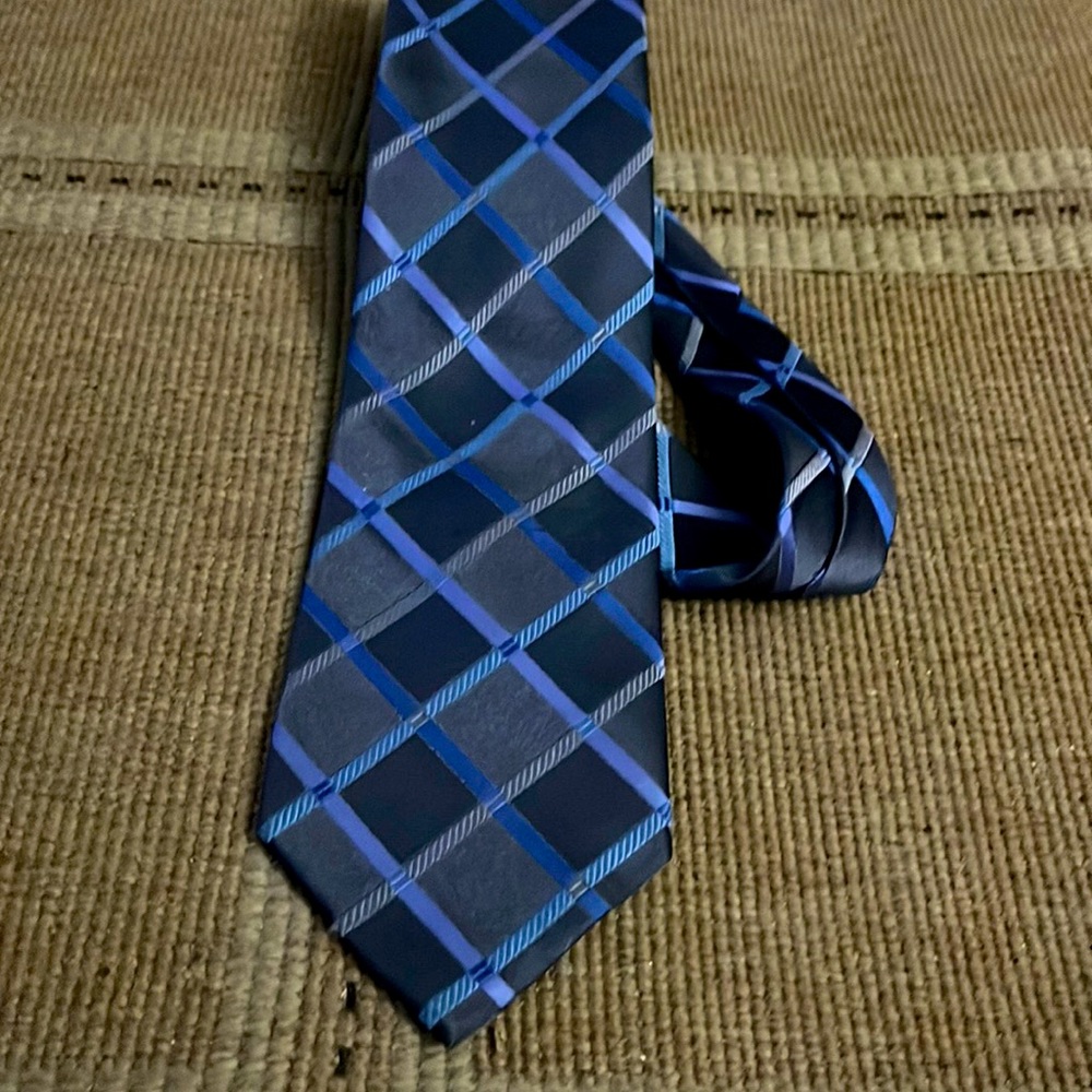 Michael Kors tie